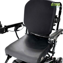 Cadeira de Rodas Motorizada Leve Compact Street com Kit Conforto